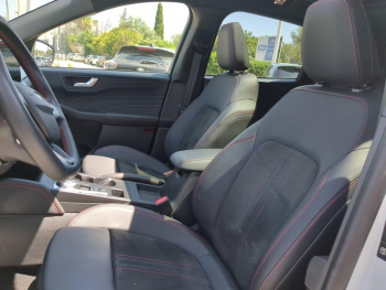 Photo 18 du bon plan FORD Kuga 2.5 Duratec 180ch Hybrid FlexiFuel ST-Line X Powershift occasion à 33990 €