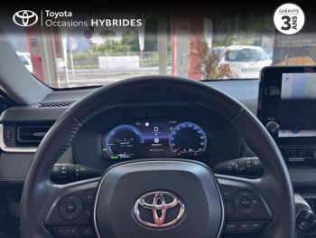 Photo 13 du bon plan TOYOTA RAV4 2.5 Hybride 218ch Dynamic 2WD MY23 occasion à 36290 €