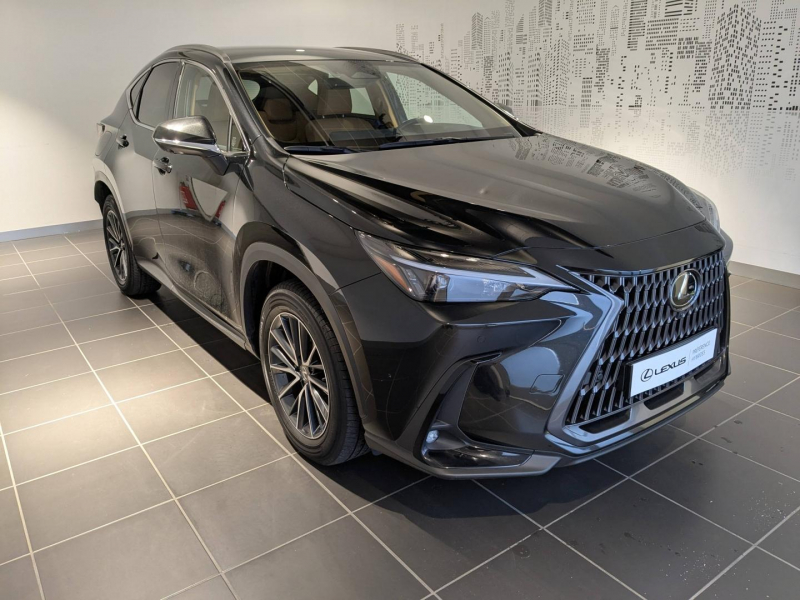 Bon plan LEXUS NX 450h+ Luxe 4WD occasion