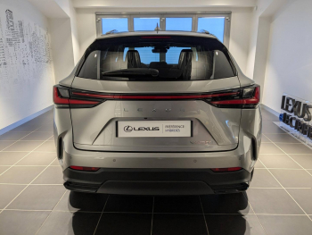 Photo 13 du bon plan LEXUS NX 450h+ Luxe 4WD MY25 occasion à 46990 €
