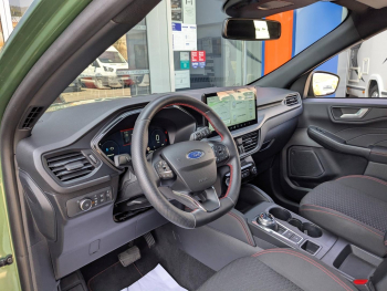 Photo 18 du bon plan FORD Kuga 2.5 Duratec 180ch Hybrid FlexiFuel ST-Line Powershift occasion à 31900 €