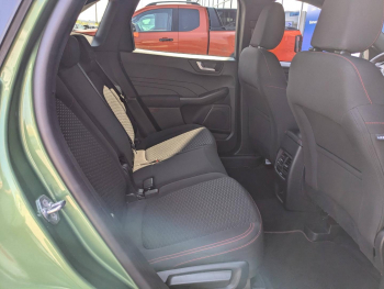 Photo 21 du bon plan FORD Kuga 2.5 Duratec 180ch Hybrid FlexiFuel ST-Line Powershift occasion à 31900 €
