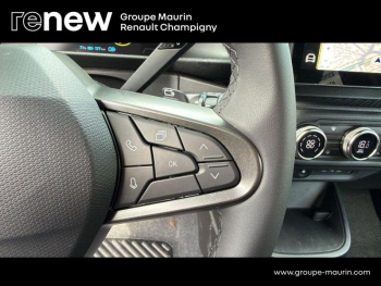 Photo 16 du bon plan RENAULT Twingo E-Tech Electrique 80ch 27,5kWh Techno autonomie urbaine occasion à 19170 €