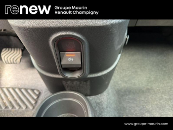 Photo 22 du bon plan RENAULT Twingo E-Tech Electrique 80ch 27,5kWh Techno autonomie urbaine occasion à 19170 €