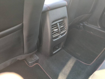 Photo 15 du bon plan FORD Kuga 2.5 Duratec 190ch FHEV E85 ST-Line X BVA occasion à 28890 €