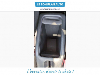 Photo 37 du bon plan PEUGEOT 2008 1.2 PureTech 110ch Crossway S&S occasion à 6390 €