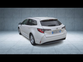 Photo 3 du bon plan SUZUKI Swace 1.8 Hybrid 122ch Privilège occasion à 18990 €