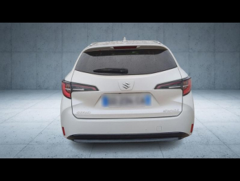 Photo 4 du bon plan SUZUKI Swace 1.8 Hybrid 122ch Privilège occasion à 18990 €