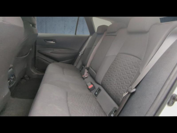Photo 13 du bon plan SUZUKI Swace 1.8 Hybrid 122ch Privilège occasion à 18990 €