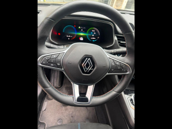 Photo 12 du bon plan RENAULT Arkana 1.6 E-Tech 145ch full hybrid esprit Alpine -24 occasion à 21490 €