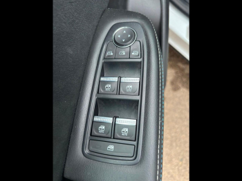 Photo 15 du bon plan RENAULT Arkana 1.6 E-Tech 145ch full hybrid esprit Alpine -24 occasion à 21490 €