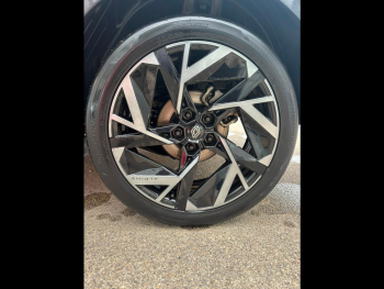 Photo 18 du bon plan RENAULT Arkana 1.6 E-Tech 145ch full hybrid esprit Alpine -24 occasion à 21490 €