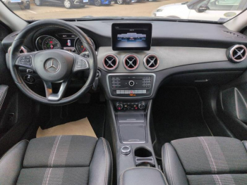 Photo 19 du bon plan MERCEDES-BENZ Classe GLA 200 d Sensation 7G-DCT occasion à 15980 €