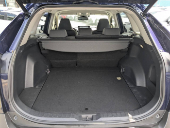 Photo 16 du bon plan TOYOTA RAV4 2.5 Hybride 222ch Dynamic AWD-i MY23 occasion à 32490 €