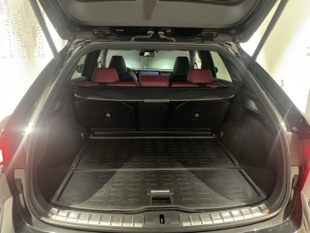 Photo 12 du bon plan LEXUS RX 500h F SPORT Executive 4WD MY24 occasion à 67900 €