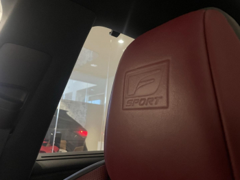 Photo 36 du bon plan LEXUS RX 500h F SPORT Executive 4WD MY24 occasion à 67900 €