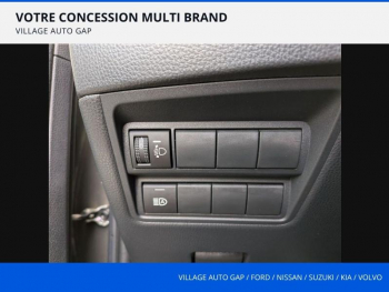 Photo 11 du bon plan TOYOTA Yaris Cross 116h Design MY22 occasion à 23990 €