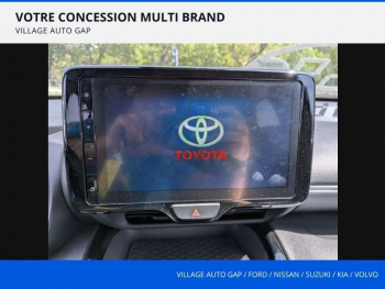 Photo 13 du bon plan TOYOTA Yaris Cross 116h Design MY22 occasion à 23990 €