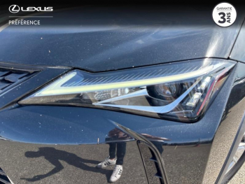 Photo 16 du bon plan LEXUS UX 250h 2WD Pack Confort Business + Stage Hybrid Academy MY21 occasion à 22990 €