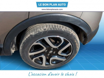 Photo 9 du bon plan RENAULT Captur 0.9 TCe 90ch Stop&Start energy Zen Euro6 occasion à 7799 €