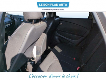Photo 13 du bon plan RENAULT Captur 0.9 TCe 90ch Stop&Start energy Zen Euro6 occasion à 7799 €