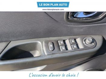 Photo 15 du bon plan RENAULT Captur 0.9 TCe 90ch Stop&Start energy Zen Euro6 occasion à 7799 €