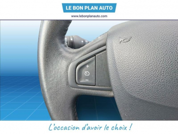 Photo 13 du bon plan RENAULT Scenic 1.5 dCi 110ch energy Business eco² occasion à 7499 €