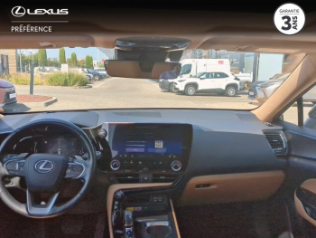 Photo 5 du bon plan LEXUS NX 450h+ Executive 4WD occasion à 44968 €