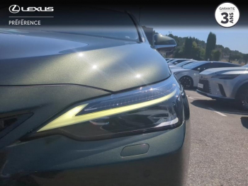 Photo 16 du bon plan LEXUS NX 450h+ Executive 4WD occasion à 44968 €