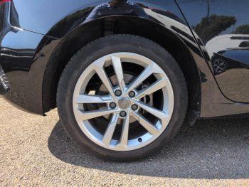 Photo 11 du bon plan AUDI A3 Sportback 35 TFSI 150ch Design occasion à 17990 €
