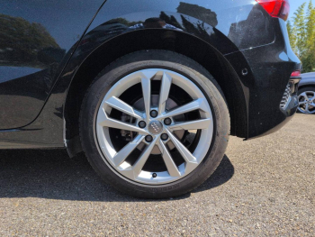 Photo 12 du bon plan AUDI A3 Sportback 35 TFSI 150ch Design occasion à 17990 €