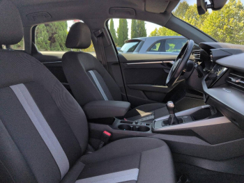 Photo 14 du bon plan AUDI A3 Sportback 35 TFSI 150ch Design occasion à 17990 €