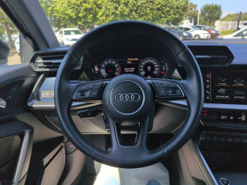 Photo 20 du bon plan AUDI A3 Sportback 35 TFSI 150ch Design occasion à 17990 €