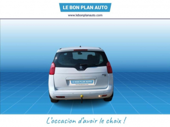 Photo 4 du bon plan PEUGEOT 5008 1.6 e-HDi 115ch FAP Allure ETG6 occasion à 6600 €