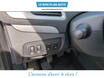 Photo 16 du bon plan RENAULT Scenic 1.6 dCi 130ch energy Business eco² occasion à 6990 €