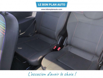Photo 13 du bon plan RENAULT Twingo 1.5 dCi 75ch Purple eco² occasion à 4990 €