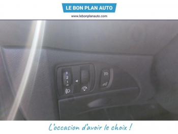 Photo 16 du bon plan RENAULT Twingo 1.5 dCi 75ch Purple eco² occasion à 4990 €