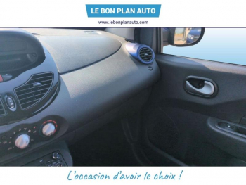 Photo 22 du bon plan RENAULT Twingo 1.5 dCi 75ch Purple eco² occasion à 4990 €
