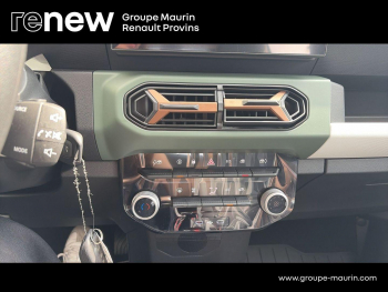 Photo 25 du bon plan DACIA Spring Electric 100ch Extreme occasion à 19668 €