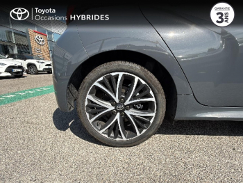 Photo 16 du bon plan TOYOTA Yaris 116h Design 5p MY26 occasion à 24990 €