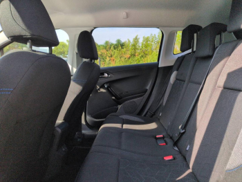 Photo 16 du bon plan PEUGEOT 2008 1.5 BlueHDi 100ch E6.c Signature S&S BVM5 86g occasion à 9990 €