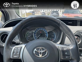 Photo 13 du bon plan TOYOTA Yaris 100h Dynamic Business 5p occasion à 12490 €