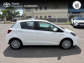 Photo 17 du bon plan TOYOTA Yaris 100h Dynamic Business 5p occasion à 12490 €