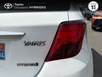 Photo 22 du bon plan TOYOTA Yaris 100h Dynamic Business 5p occasion à 12490 €