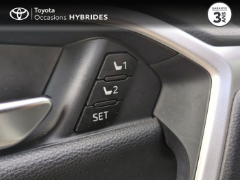Photo 22 du bon plan TOYOTA RAV4 2.5 Hybride 218ch Lounge 2WD MY23 occasion à 38990 €