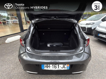 Photo 10 du bon plan TOYOTA Corolla 1.8 140ch Design MY25 occasion à 30890 €