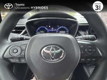 Photo 13 du bon plan TOYOTA Corolla 1.8 140ch Design MY25 occasion à 30890 €