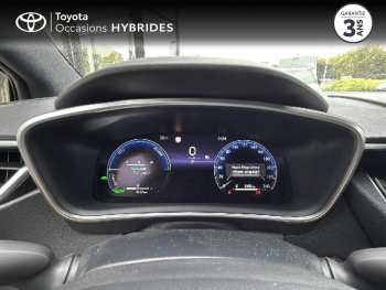 Photo 14 du bon plan TOYOTA Corolla 1.8 140ch Design MY25 occasion à 30890 €