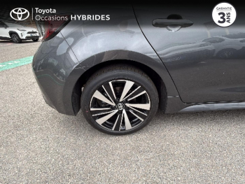 Photo 16 du bon plan TOYOTA Corolla 1.8 140ch Design MY25 occasion à 30890 €