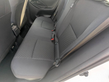 Photo 11 du bon plan TOYOTA Yaris Cross 116h Dynamic MY25 occasion à 22890 €